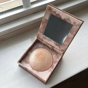 Urban Decay Naked Illuminated
